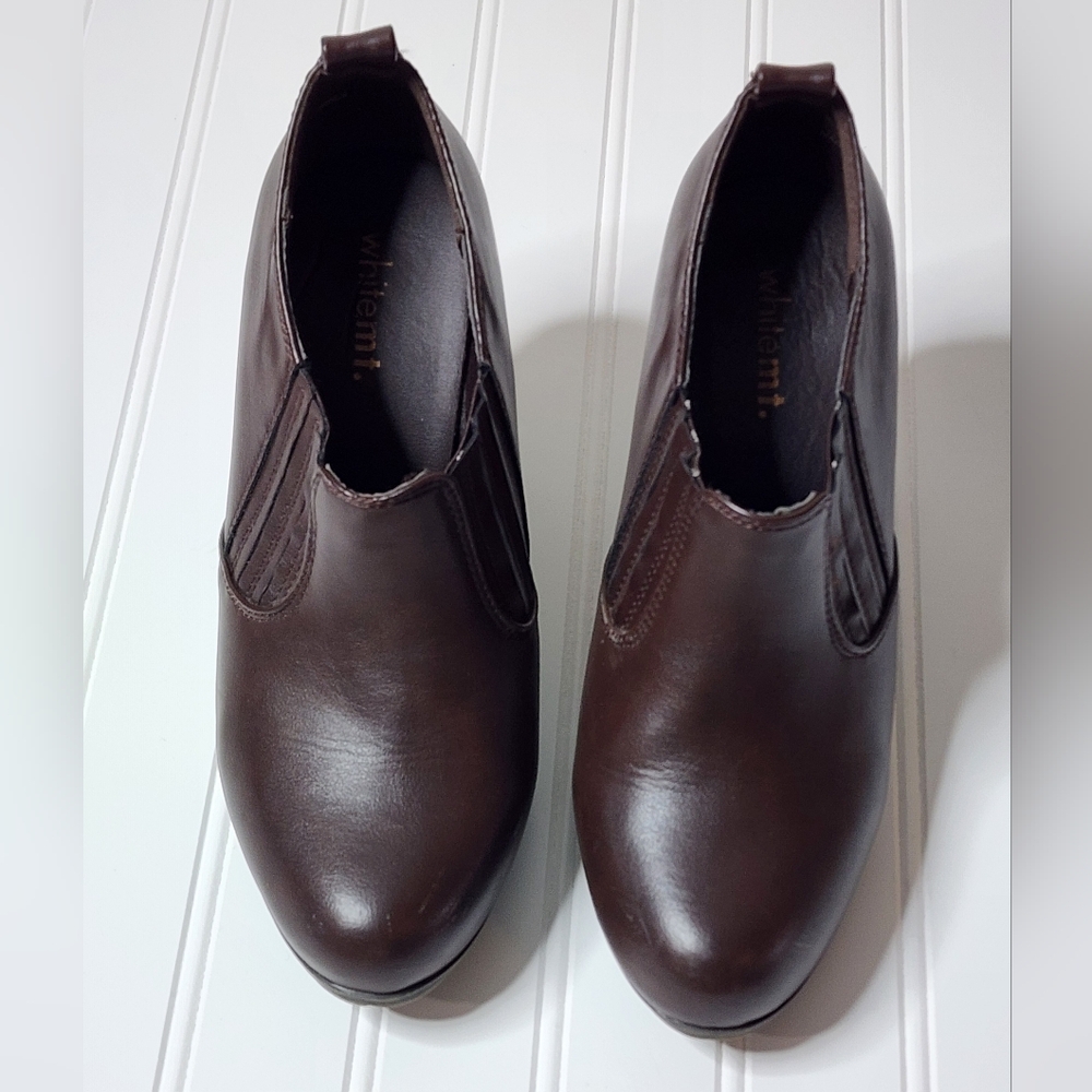 White Mountain size 9